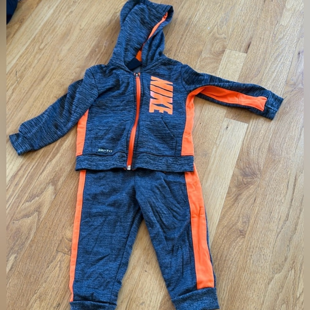 Nike Grey and Orange Set